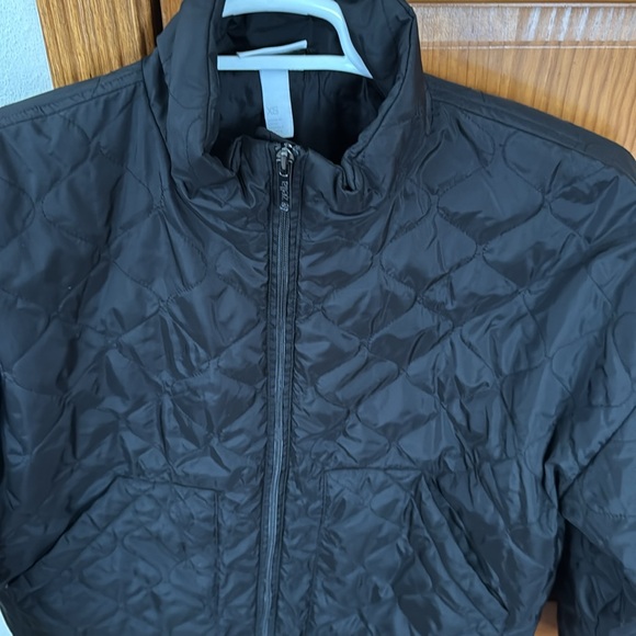 Women’s black winter jacket small in very good condition condition worn twice - Picture 2 of 8